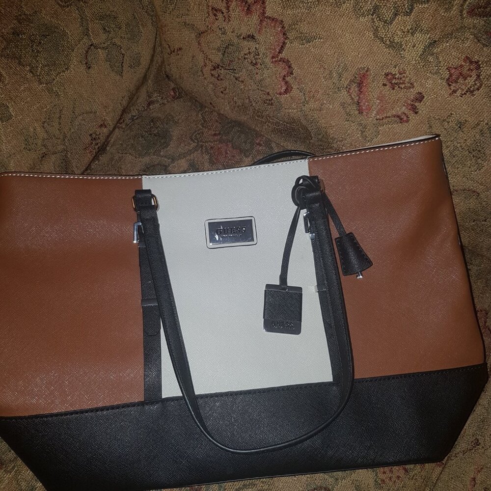 Shoulder bag